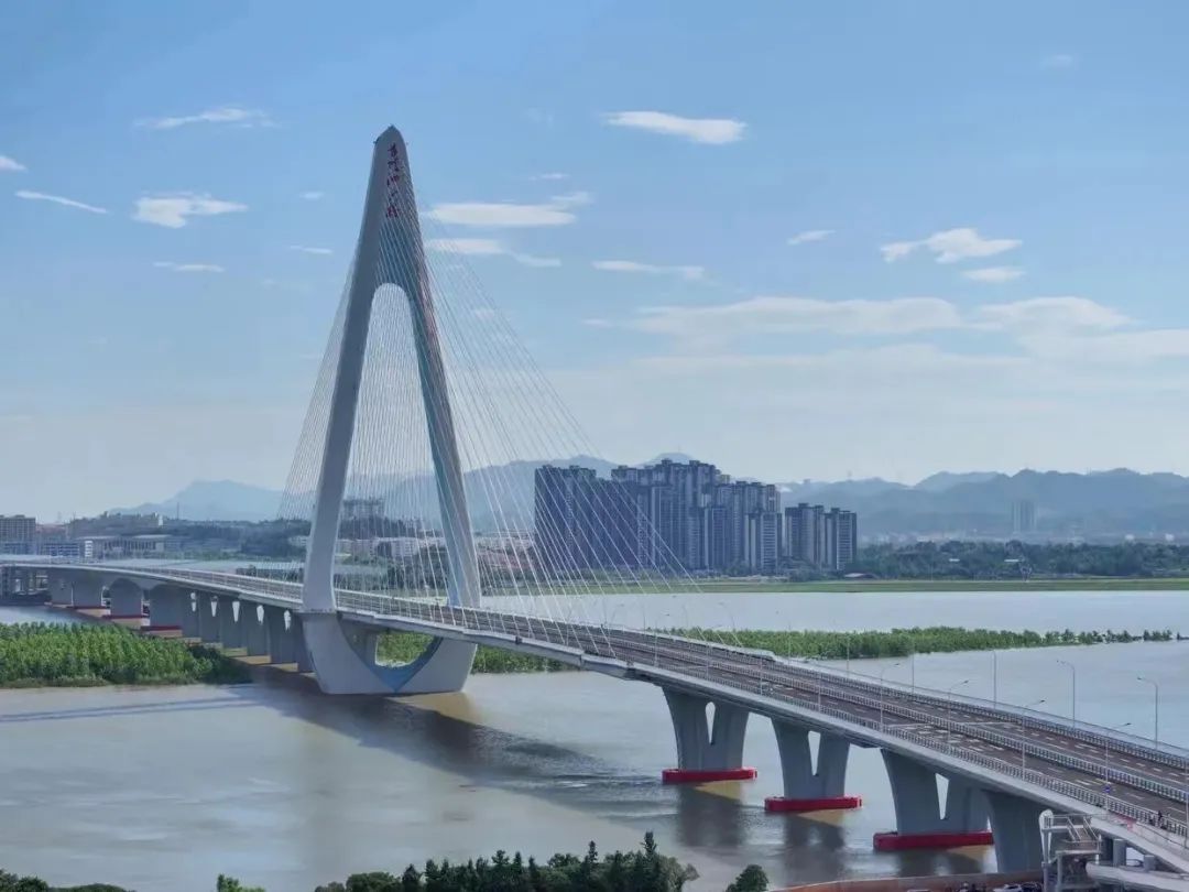 熱烈祝賀我司參建的長沙香爐洲大橋順利通車！